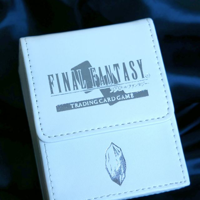 deckbox-fftcg-1.jpg